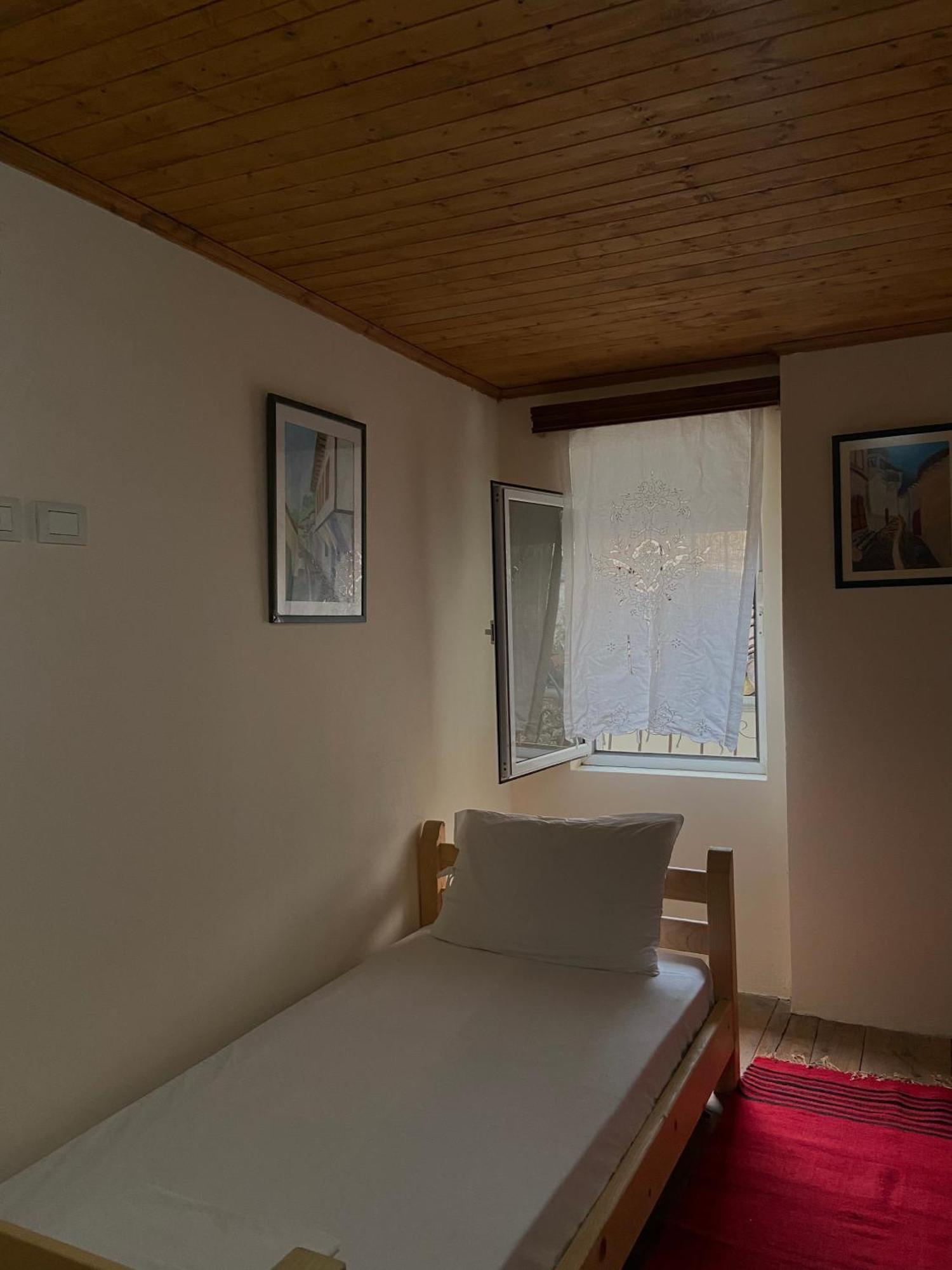 Teo'S Guest House Berat Exterior foto